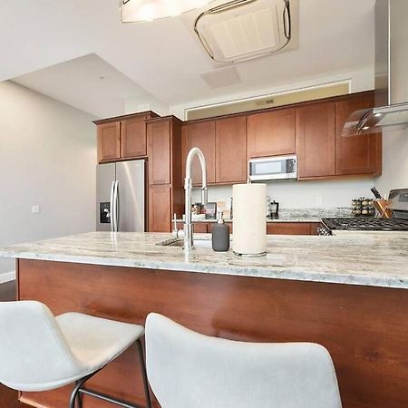 Hostwise Stays - The Washington At Chatham - Free Parking, Private Gym, Skyline Views! Pittsburgh Ngoại thất bức ảnh
