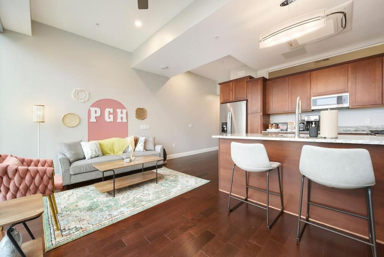 Hostwise Stays - The Washington At Chatham - Free Parking, Private Gym, Skyline Views! Pittsburgh Ngoại thất bức ảnh